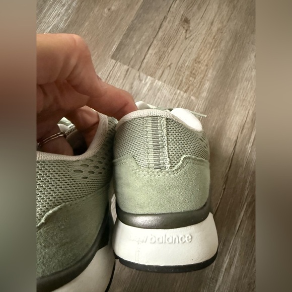 New Balance Rev Lite Sneakers Running Casual Shoes Green Black White Size 7 - Picture 5 of 12